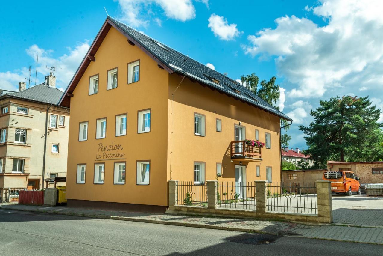 Penzion La Piccolina Nový Bor エクステリア 写真